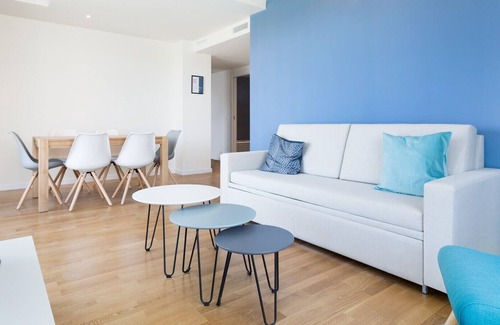 Sant Adria de Besos Apartment | Olala harbor forum 1. 3