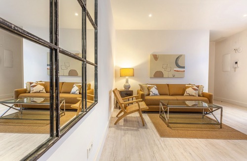 Chamberi Apartment | Olavide XV apartment in Madrid