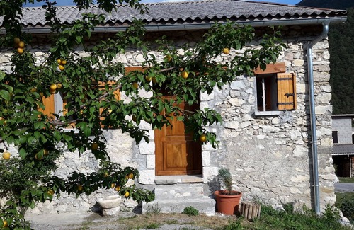 Allons House | Old barn converted into apartment of 110 m2 entirely new. 4 stars
