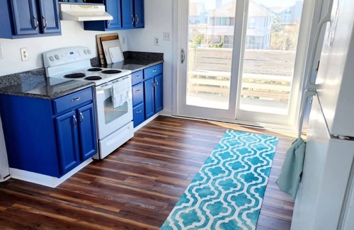 Duck Cottage | Old Bay Hideaway Oceanfront Cottage
