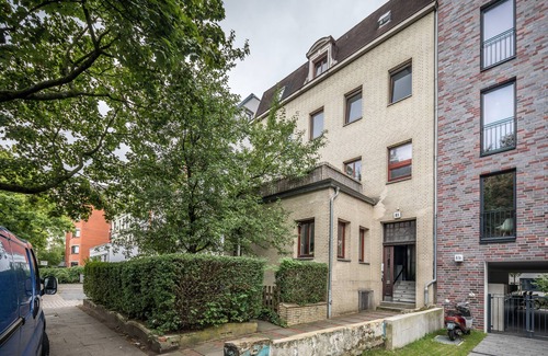 Eimsbuettel Apartment | Old building apartment for up to 4 persons "KANU" in the Schanzenviertel - 1st floor