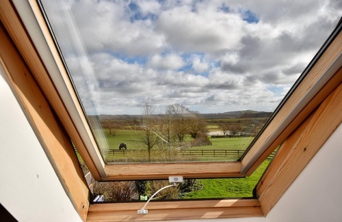 Ryde House | Old Byre, Little Upton Farm