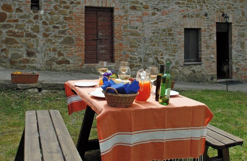Citta della Pieve House | Old Casale in a Huge Country Side in Peace and Relax, Between Umbria and Tuscany