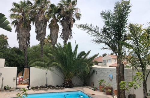 Port Owen Apartment | Old Cape on The Marina - The flamingo : unit 8