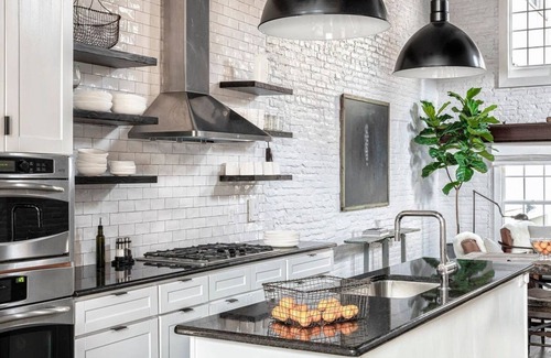 Philadelphia Apartment | Old City Charm/In Law Suite/A+ Location
