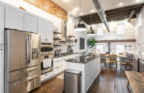 Philadelphia Apartment | Old City Charm/In Law Suite/A+ Location