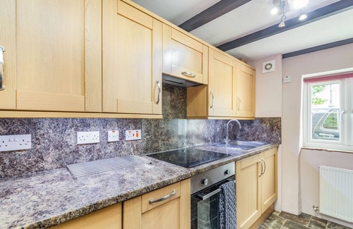 Bainbridge Cottage | OLD DAME SCHOOL, family friendly, with open fire in Bainbridge