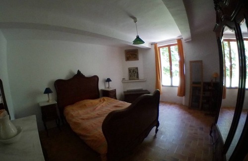 Villecroze Other | Old farmhouse