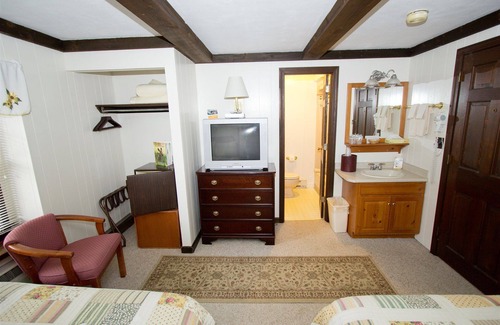 Intervale Bed & Breakfast | Old Field House