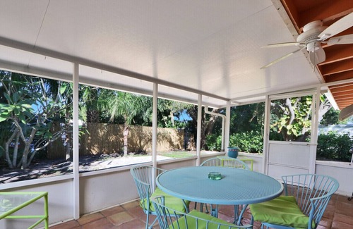 Jensen Beach House | Old Florida Key West Cottage w/river access