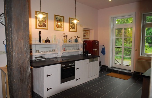 Bad Essen House | Old forester's house at Ippenburg Castle, surrounded by a large garden