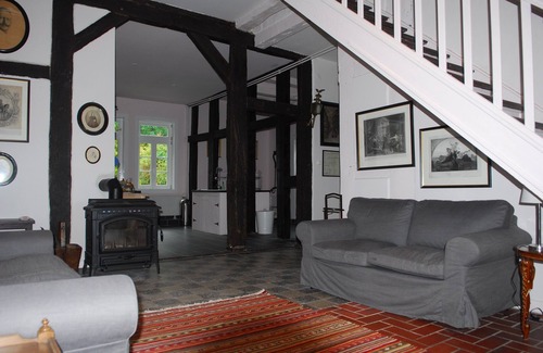 Bad Essen House | Old forester's house at Ippenburg Castle, surrounded by a large garden