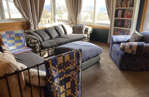Jindabyne House | ‘Old Glen Miln’ In Majestic High County Jindabyne