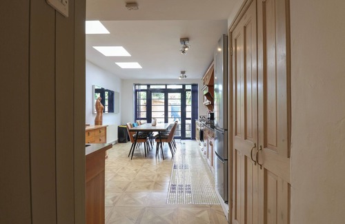 Weymouth Cottage | Old Harbour Townhouse
