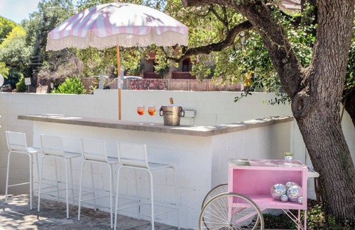 Old Enfield House | Old Hollywood Meets Old West Austin in Governor's Mansion!