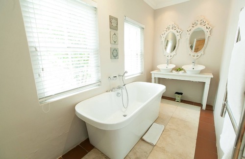 Beaufort West House | Old House Lodge