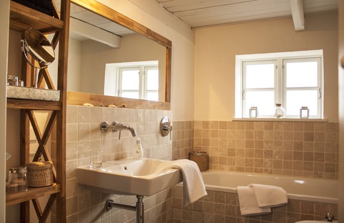 Neukirchen/Erzgeb House | Old lock keeper's house LUV 5 * Thatched cottage for 6 pers. + Sauna house