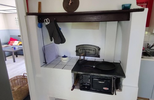 Ruda House | Old log cabin with guest cottage for six people