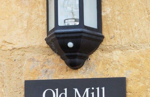 Chipping Campden House | Old Mill Barn (2 Bedrooms) Grade II listed in the Cotswolds