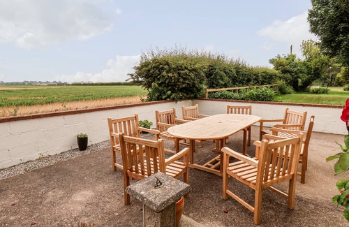 Buckton Cottage | OLD MILL HOUSE, pet friendly, character holiday cottage in Bempton