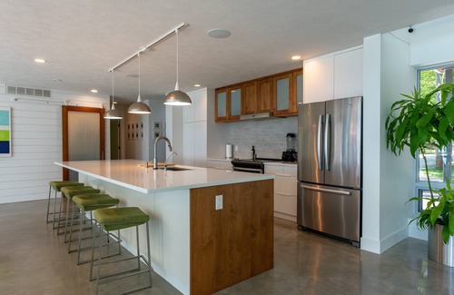 Traverse City House | Old Mission Peninsula Luxury on West Bay