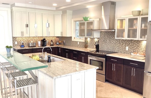 Old Naples House | Old Naples House 1 1/2 Blocks to Beach on 2nd Ave N