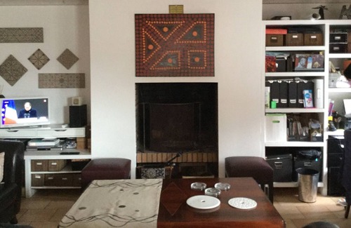 Ballan-Mire House | Old press End of rentals mid June because the house will be sold