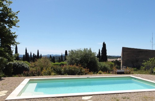 Seillans House | OLD PROVENCALE HOUSE WITH SWIMMING POOL 8x4, shaded parking area