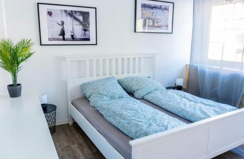 Rathaus Wattenscheid Apartment | Old Pub in New Design for up to 12 people