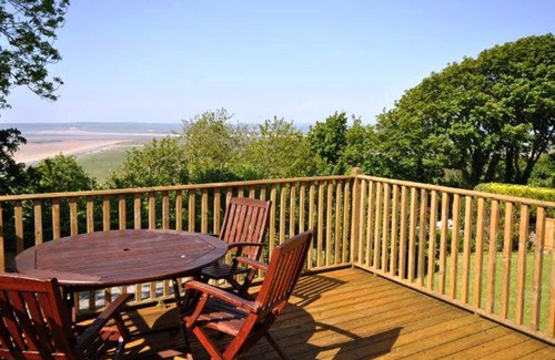 Westward Ho Cottage | Old Saltys Cottage in Westward Ho with stunning sea views