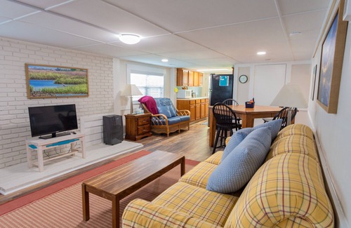 Sunset Beach Cottage | Old School Beach Cottage with Flair