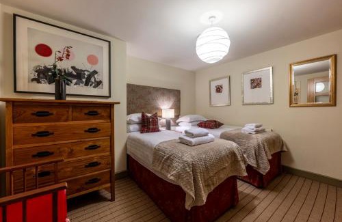 Fort Augustus Apartment | Old School Refectory Highland Club