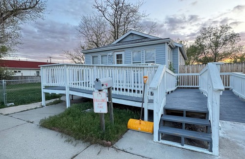 Casper House | Old Soul by The River - Charming 2-bedroom house with AC, WiFi in amazing Casper