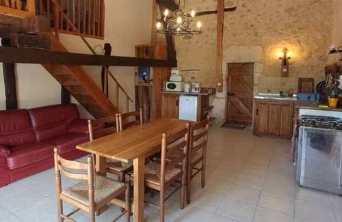 Villamblard Cottage | Old Stone Cottages in Peaceful, Rural Setting