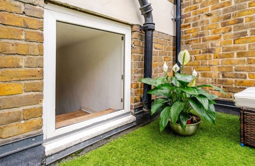 Bunhill Apartment | Old Street Rooftop Vibes up to 6 people