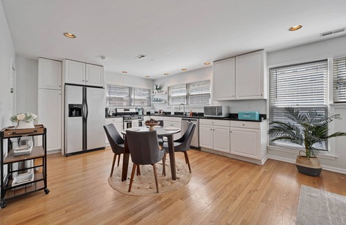 Old Town House | Old Town 3bd 3ba Coach House, Garage Parking Incl by AllSet Turnover