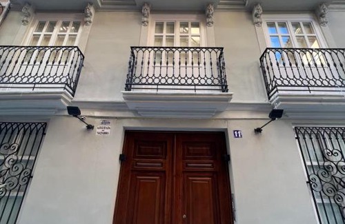 La Seu Apartment | Old Town Flats Casa del Bisbe