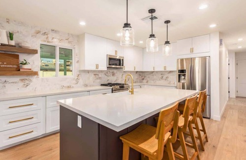 New Papago Parkway House | Old Town Getaway Heated Pool, Spa, Gym, Game Room!