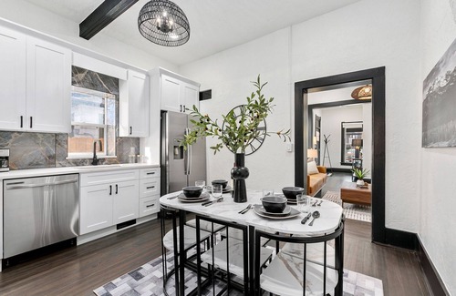 University Park House | Old Town Retreat w/Hot Tub – Steps from CSU!