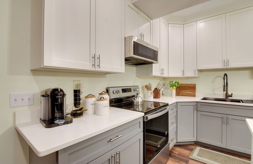 Lititz Apartment | ‘Old Town Rodney Suites’ Apt: Steps to Lititz Park