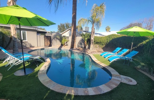 Southwest Village House | Old Town Scottsdale modern decor big pool hot tub TV on patio Comfort Convenient