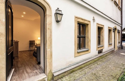 Innere Stadt Apartment | Old Town | Super Fast Wifi | Air Con