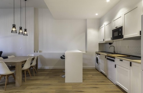 Bilbao Old Town Apartment | Old Town: The Heart of the Seven Streets
