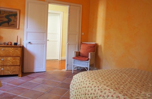 Luc-sur-Orbieu House | OLD VILLAGE HOUSE WITH POOL AND LARGE PRIVATE GARDEN WITH TREES