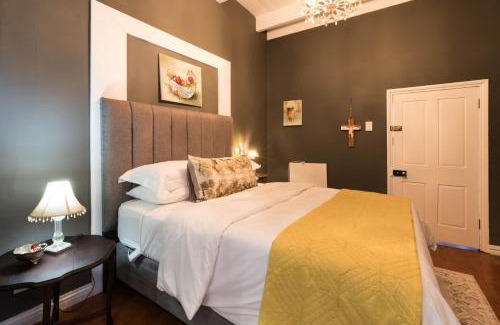 McGregor Apartment | Old Village Lodge