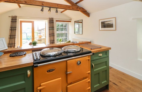 Redmire Cottage | OLD WOOL SHOP, pet friendly, character holiday cottage in Redmire