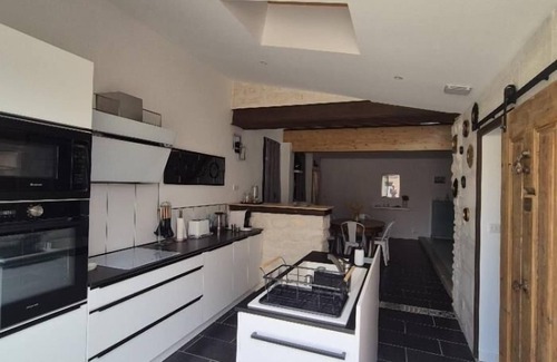 Rochefort House | Old-world charm, modern & industrial style