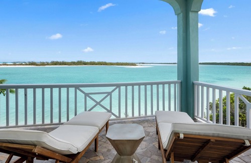 Great Exuma House | Ole Ike Bay - Luxury Villa Private Beach & Dock - 5 guests