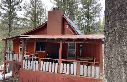 Cloudcroft Cabin | Ole Rustic Red in Cloudcroft