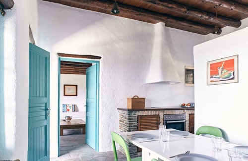 Batsi House | Olea Cottage - Breathtaking Sea Views, BBQ And Garden